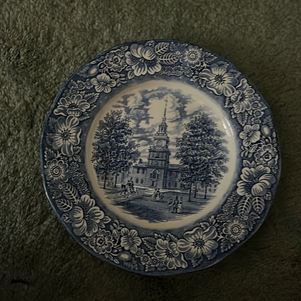 Vintage Liberty Blue Independence Hall Plate